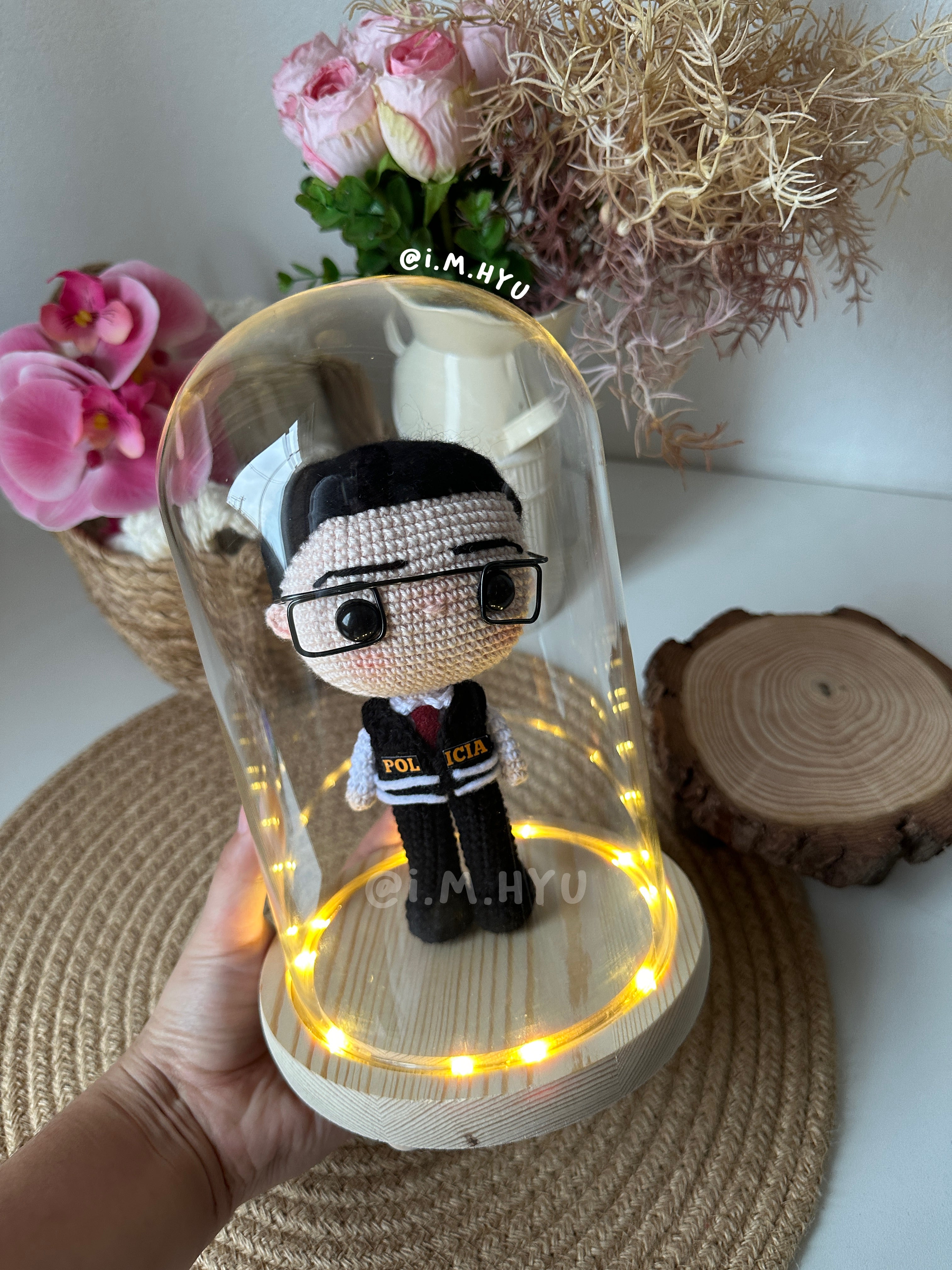 FUNKO TEJIDO EN CÚPULA